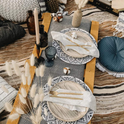 Royal glāzes + Zeltīti galda piederumi / Eva Deko