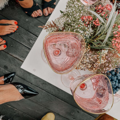 Blossom vīna glāzes