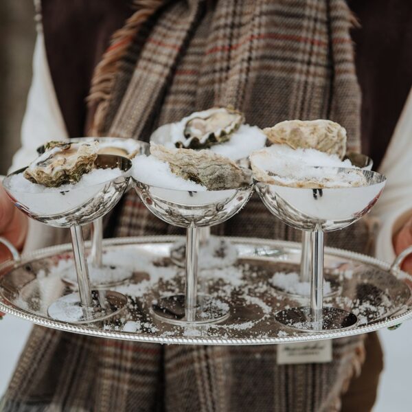 Sudraba paplātes + desertasaldējuma trauki Moments by Made / Agneta Jonele