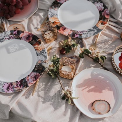 Garden + Zephyr šķīvji / Kristīne Žukure