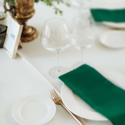 Zelta galda piederumi